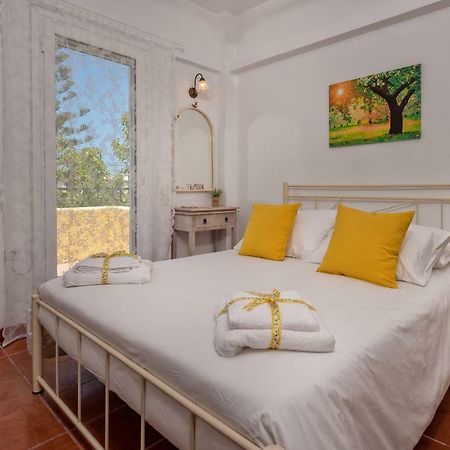 Verde E Mare Villa & Apartment 티실리비 외부 사진