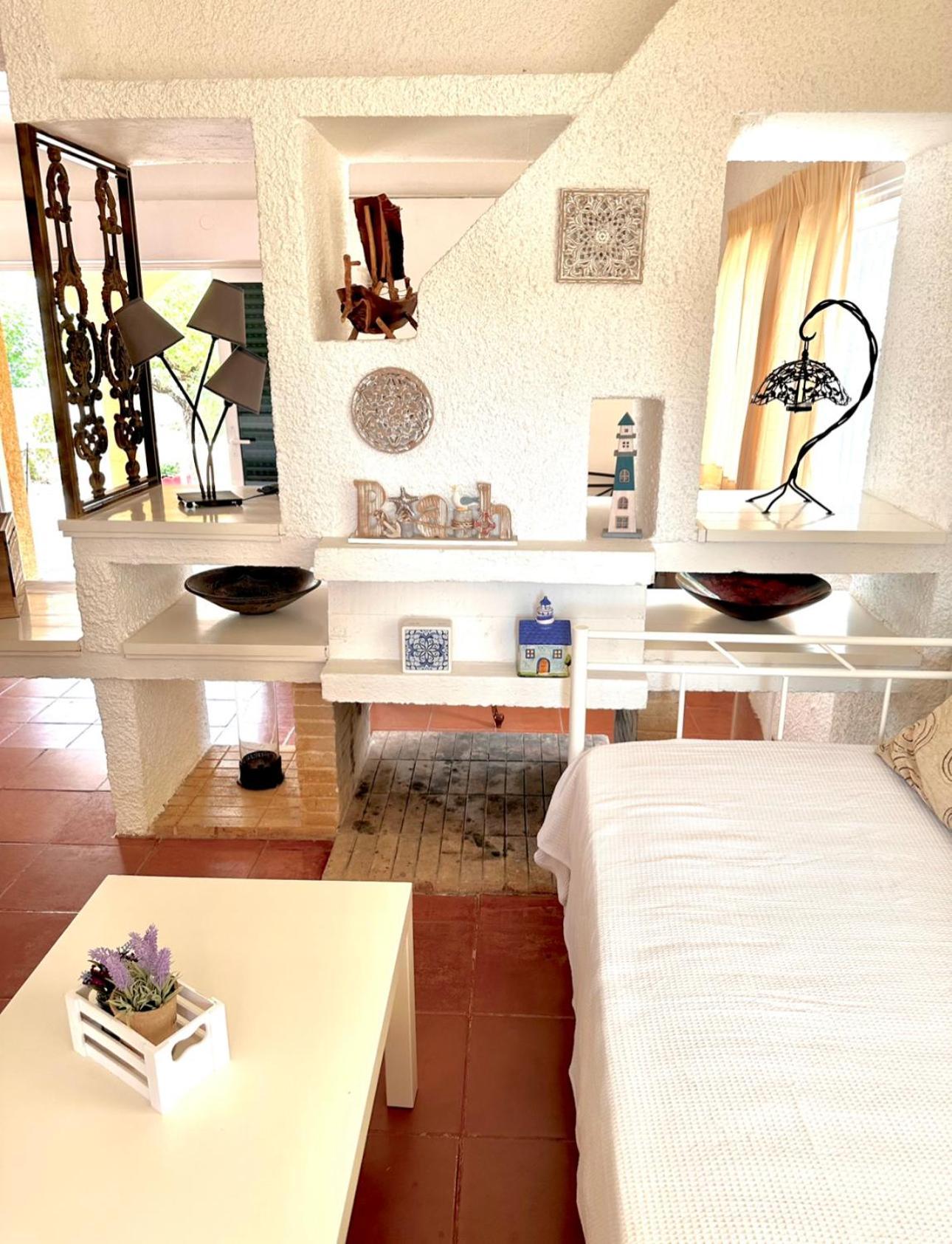 Verde E Mare Villa & Apartment 티실리비 외부 사진