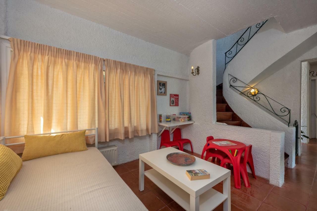 Verde E Mare Villa & Apartment 티실리비 외부 사진