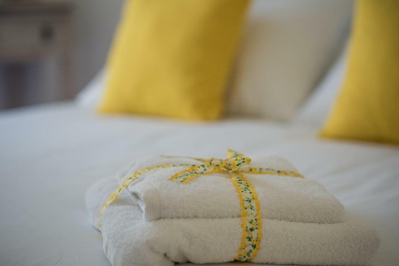 Verde E Mare Villa & Apartment 티실리비 외부 사진
