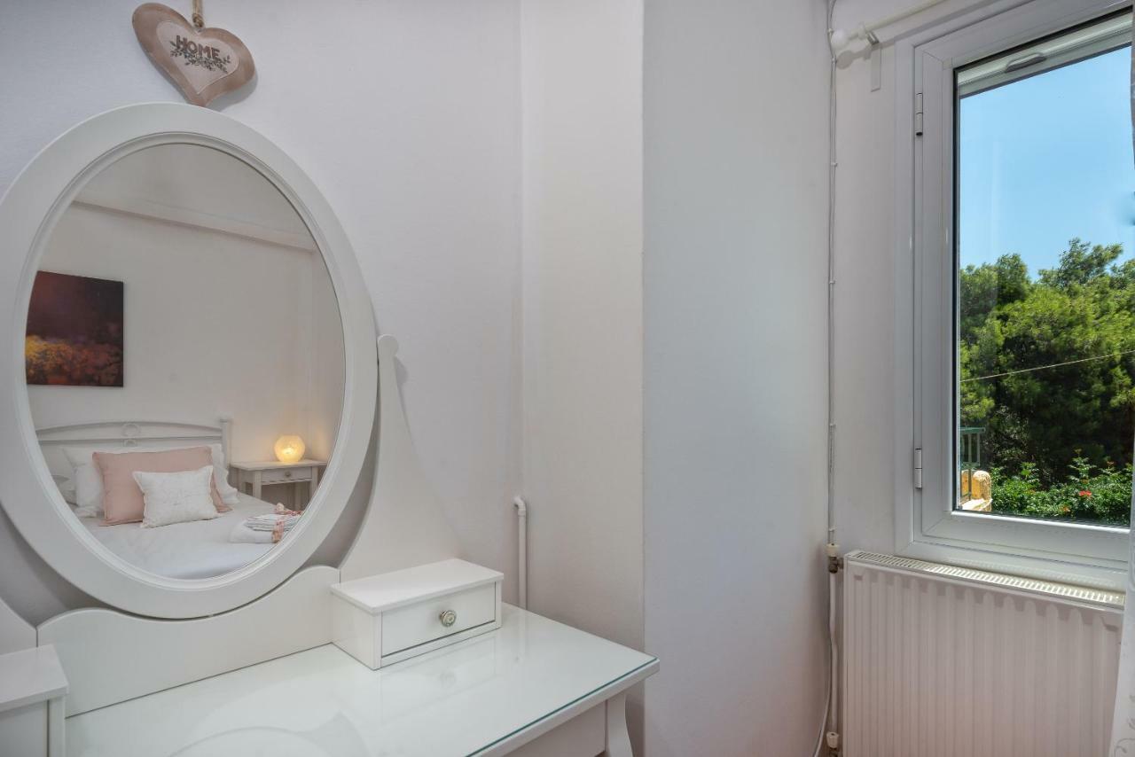 Verde E Mare Villa & Apartment 티실리비 외부 사진